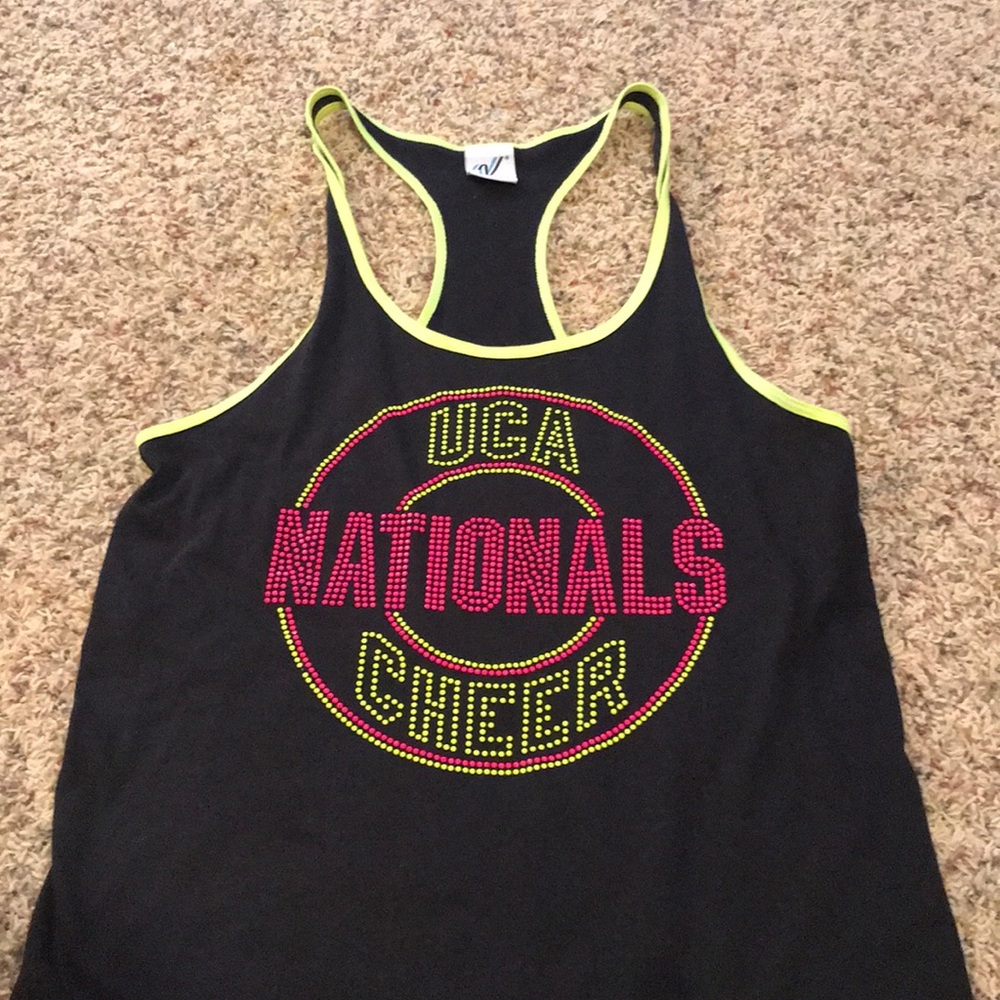 Cute work out cheer tank. Barley worn.